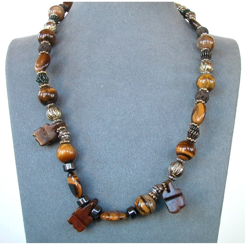 Necklace Turtles, Stones, Strung On Wire 19"